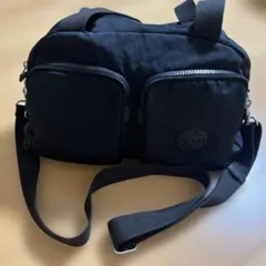 お値下げ！！Kipling ショルダーバッグ ブラックのサムネイル