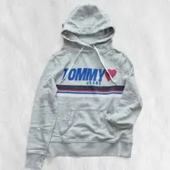 TOMMY JEANS フード付きパーカー 細身 キッズ XS 春コーデ きれい
