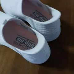 SKECHERS Slip-Ins ホワイト ２３センチ