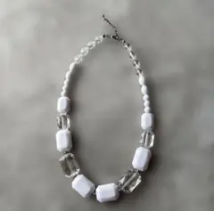 Item thumbnail for item d015ff5a-a692-4fdf-83b3-4d642eec220c