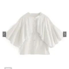 新品未使用値札付　フレアスリーブケープ風ブラウス