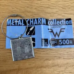 WEEZER ガチャ メタルチャームコレクション 3種セット - メルカリ