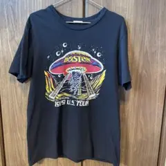 boston tシャツ gu tシャツ 限定
