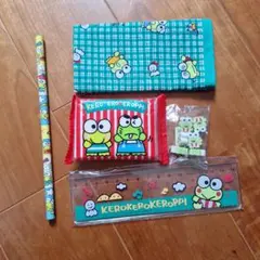 ケロケロ　けろっぴ　サンリオ　レトロ　文房具　定規　鉛筆　消しゴム　ハンカチ…