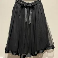 黒 チュール リボン付き ひざ丈スカート