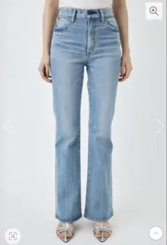 【新品未使用】MOUSSY MVS FLARE(L) ロングサイズ 25インチ MOUSSY（マウジー）の「MVS FLARE(L) / ロングサイズ（デニム