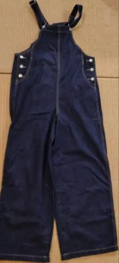 Item thumbnail for item fb1fd64f-0eea-4700-a4da-d45a10063b0a