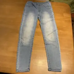GU ライトブルーデニムパンツ スリムフィット140cm