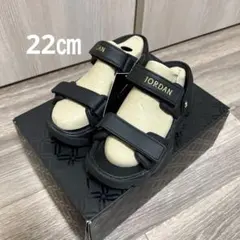 【新品未使用】ナイキJORDAN ブラック サンダル 22㎝