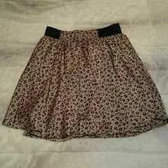ヒョウ柄 スカート