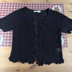 カネコイサオのレース編みお花モチーフ付きカーディガンの黒のサムネイル