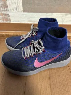 NIKE gyakusou ランニングシューズ　23
