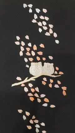 フクロウと桜の半衿 黒 春 新品