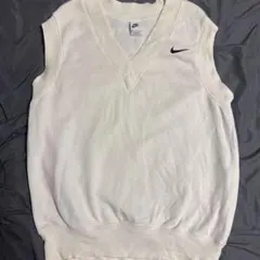 NIKE ベスト ホワイトのサムネイル