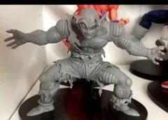ドラゴンボール　ピッコロ　フィギュア　原型カラー　モノクロのサムネイル