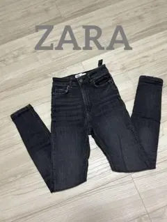 ZARA ストレッチ　スキニーデニム ブラックのサムネイル