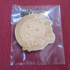 ポケモンセンター　木製ストラップ　アチャモ