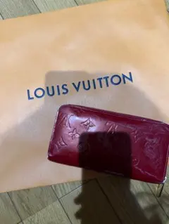 LOUIS VUITTON レッドレザー 長財布