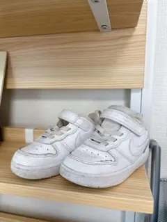 Nike ホワイト スニーカー ベルクロ