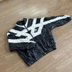 90s ナイキ NIKE 英語柄 ナイロンジャケット ネイビーブラック 古着 
