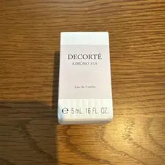 コスメデコルテ　キモノ　ユイ　オードトワレ　5ml