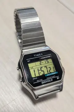 TIMEX クラシックデジタル INDIGLO　シルバーのサムネイル