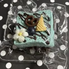 kikisquishy チョコミント2枚トースト L とろりバター 薄パリ袋