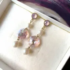 パール　クリスタル　ダングル　ピアス　ピンクシャンパン