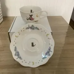 魔女と黒猫のコーヒーカップ