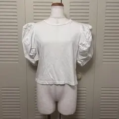 Zara バックオープントップス　パフスリーブ　バルーントップス