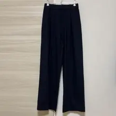 ＊3/23限定セール＊ユニクロ　タックワイドパンツ ネイビー　Sサイズ