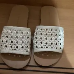 センスオブプレイス　サンダルのサムネイル