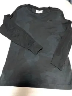 アディダスオリジナルス　迷彩柄ロングTシャツ