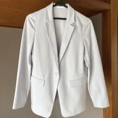 秋 テーラードジャケット