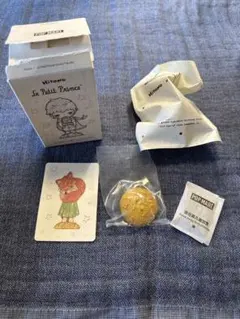 POP MART Hirono Le Petit Prince♪. 星の王子さま