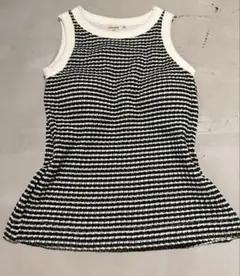 TITICACA チチカカ カップ付きノースリーブ ボーダートップス M 未使用のサムネイル