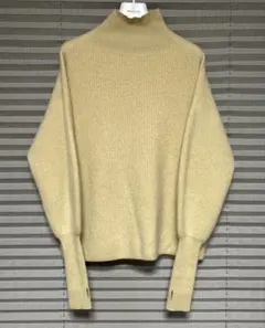 Item thumbnail for item 25a68da1-49b1-4088-8bc8-52203d49147a