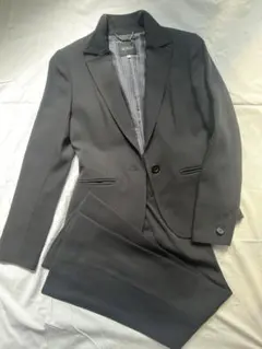 BOSCH ブラックパンツスーツ