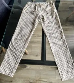 Item thumbnail for item dc6a8940-6dc5-43ce-82e4-74aca2faa621