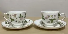 2客　WEDGWOOD ワイルド ストロベリー ティーカップ&ソーサー　黒壺