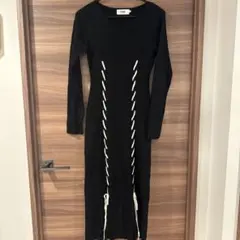 薄手ニットワンピース　黒　ブラック　ロング丈