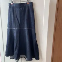 ストロベリーフィールズ ロングスカート