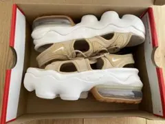 NIKE エアマックスココ　セサミ