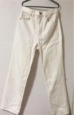 「GU」セミワイドパンツ