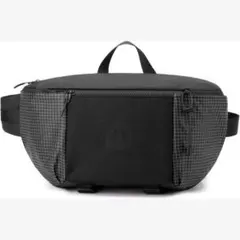 ボディ バッグ 大容量 ショルダー 撥水 軽量 黒 A４サイズ 肩掛け 斜め