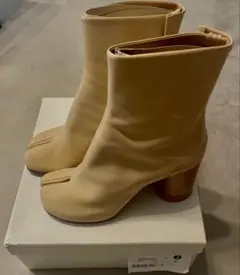 2025年最新】マルジェラ 足袋ブーツ ベージュの人気アイテム