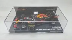 1/43 レッドブル RB16B フェルスタッペン 2021アブダビ 、ボード付のサムネイル