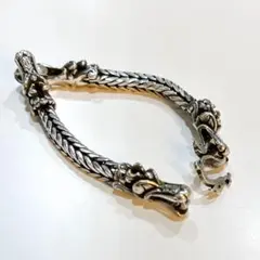 カリコルーシー　シルバー ドラゴンモチーフ 編み込みブレスレット カリコルーシー シルバー ドラゴンモチーフ 編み込み