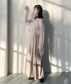 hinari ヒナリ　チュールオケージョンドレス　ワンピース　ベージュ　Sサイズ