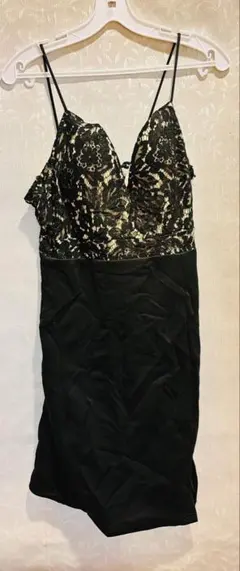 dizzy ブラック・ゴールドのタイトドレス L 【割引ありプロフィール参照】